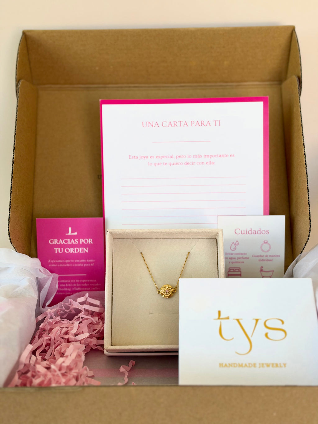 Experiencia TYS - Birthstone Flower Necklace